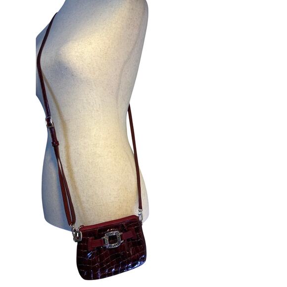 Brighton patent leather croc pattern embossed wallet /crossbody. - Picture 2 of 8